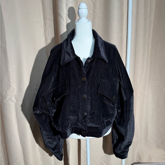 PrettyLittleThing Black Velvet Corduroy Bomber Jacket with Gold Accents - Picture 14 of 16